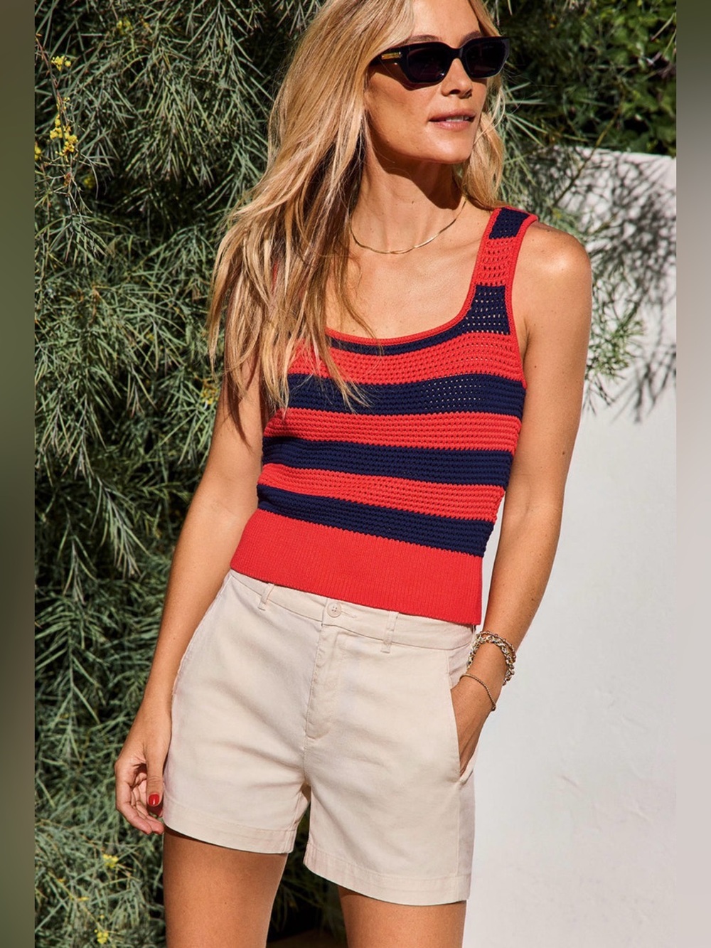 Evereve Joelle Stretch Linen Shorts
